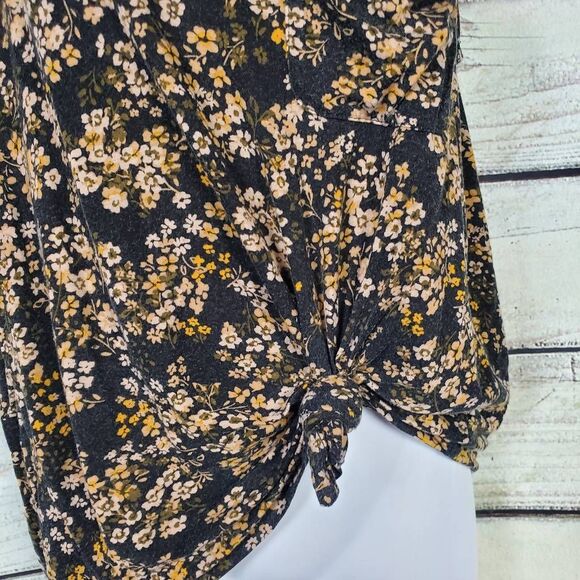 Maurices 24/7 Black Yellow Floral Knot Front Tank Top Women’s Large - Picture 2 of 5
